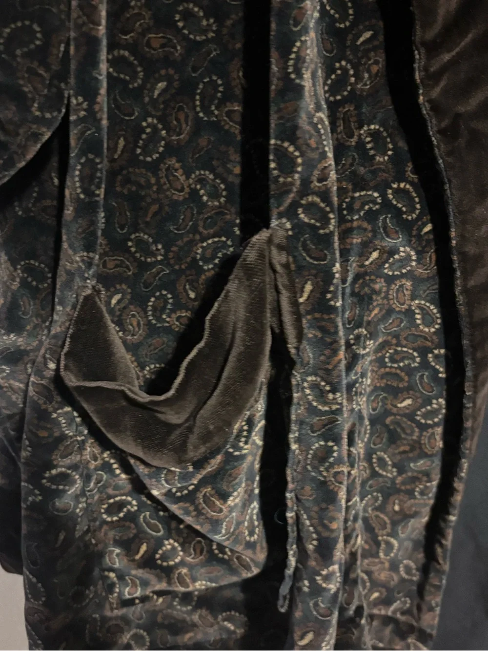 Yves saint laurent paisley velour jacket size xl